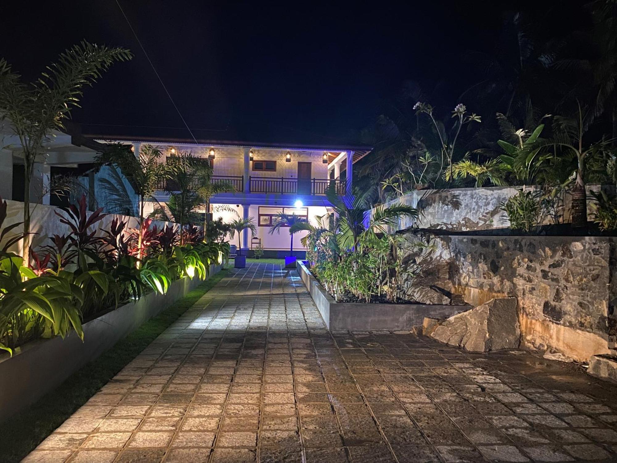 Sea Star Boutique Hotel Hikkaduwa Exterior foto
